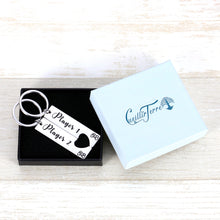 Load image into Gallery viewer, Couple Keychain Gamer Lover Gifts for Boyfriend Girlfriend Husband Wife Fiance Fiancee Player 1 Player 2 Keychain for Him Her Birthday Anniversary Valentine's Day Birthday Jewelry Gifts