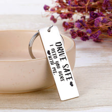 Load image into Gallery viewer, Husband Keychain Birthday Gift For Huaband Wife Boyfriend Girlfriend Fiance Couple Keychains Jewelry Couple Birthday Christmas Wedding Anniversary Valentines Gifts I Love You Keyring Silver