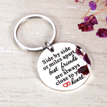 Load image into Gallery viewer, Best Friends Keychain Friendship Gifts for Teens Kids Women Men Best Friends Besties BFF Soul Sisters Long Distance Friendship Birthday Graduation Thanksgiving Day Gifts