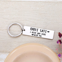Load image into Gallery viewer, Husband Keychain Birthday Gift For Huaband Wife Boyfriend Girlfriend Fiance Couple Keychains Jewelry Couple Birthday Christmas Wedding Anniversary Valentines Gifts I Love You Keyring Silver