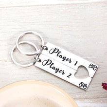 Load image into Gallery viewer, Couple Keychain Gamer Lover Gifts for Boyfriend Girlfriend Husband Wife Fiance Fiancee Player 1 Player 2 Keychain for Him Her Birthday Anniversary Valentine's Day Birthday Jewelry Gifts