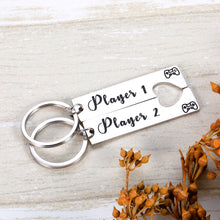 Load image into Gallery viewer, Couple Keychain Gamer Lover Gifts for Boyfriend Girlfriend Husband Wife Fiance Fiancee Player 1 Player 2 Keychain for Him Her Birthday Anniversary Valentine's Day Birthday Jewelry Gifts