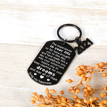 Load image into Gallery viewer, Graduation Gifts for Him Her 2021 High School Middle School Graduation Gifts Keychain for Girls Boys Inspiration Gifts Keyring for Son Daughter Student from Mom Dad