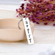 Load image into Gallery viewer, Best Friend Gifs Keychain for Men Women Funny Husband Wife Friends TV Show Couple Keychain for LGBT BFF Best Friends Fan Mom Dad Sister Brother Him Her Birthday Anniversary Jewelry Gif